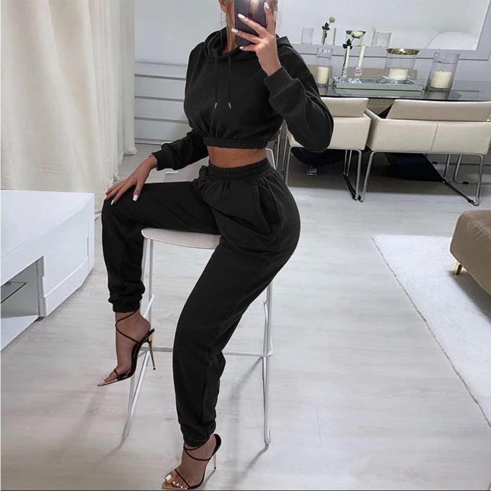 Hoodie Cropped Jogger Set